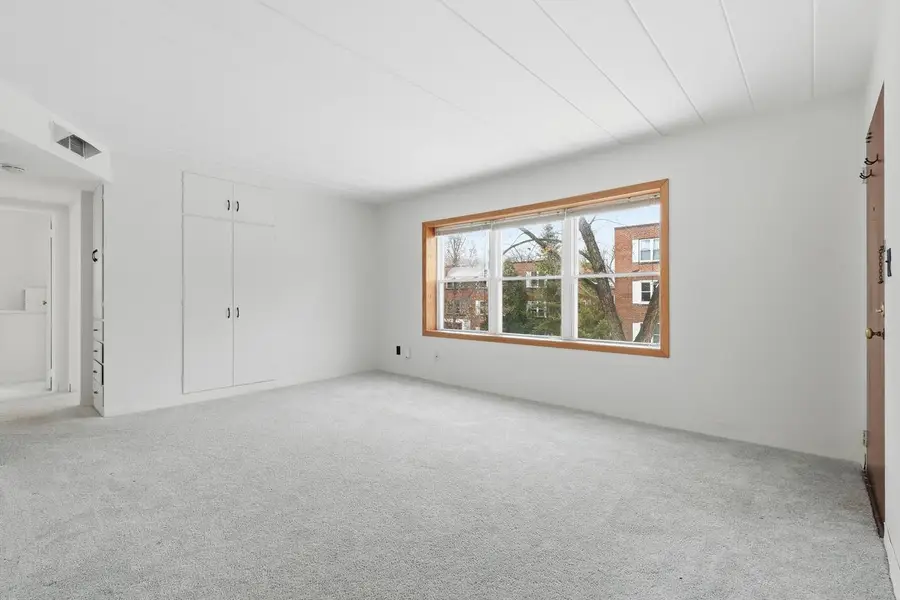 28 Sherman Terrace #4, Madison, WI 53704 - Image #3