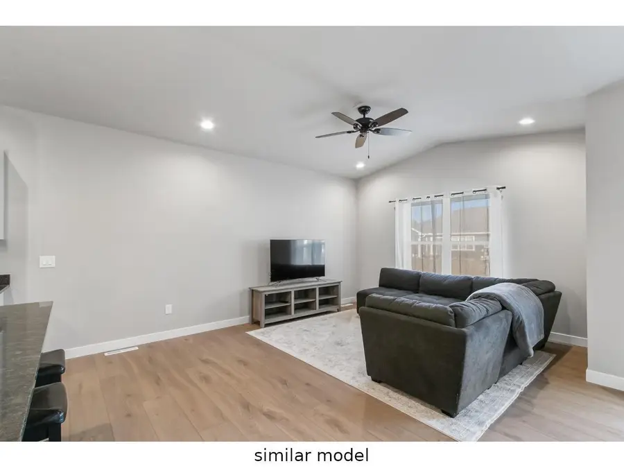 110 Hill Row, Portage, WI 53901 - Image #3