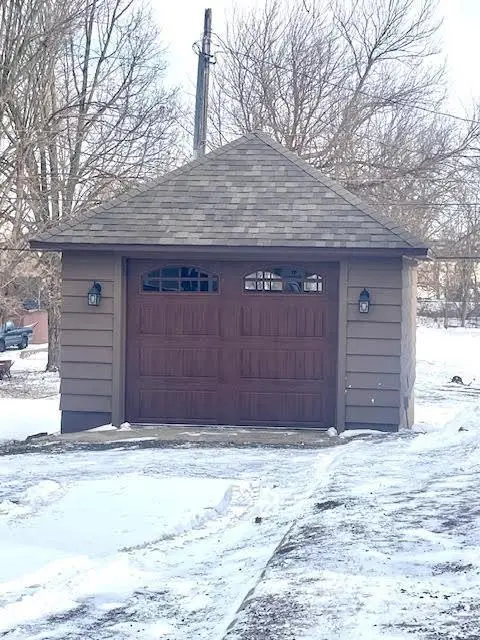 120 N Madison Street, Evansville, WI 53536 - Image #3