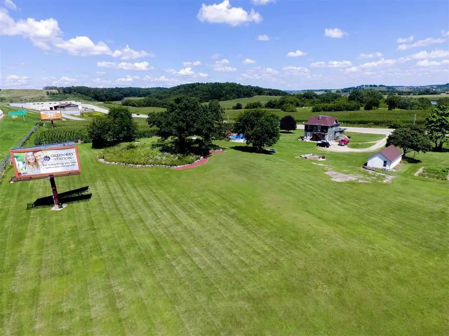 4817 Parmenter Street, Middleton, WI 53562 - Image #2