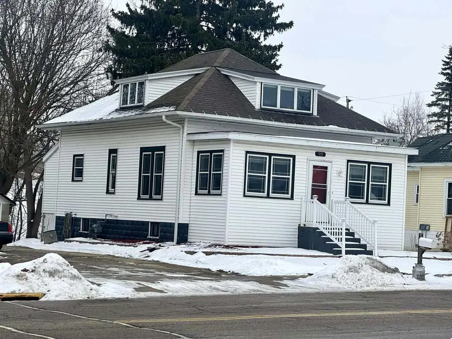 515 W Florence Street, Cambria, WI 53923 - Image #2