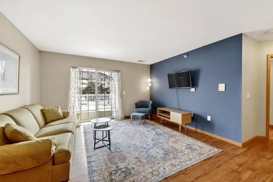10 Kings Mill Circle #101, Madison, WI 53718 - Image #2