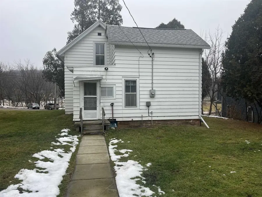 205 W Broadway Street, Rock Springs, WI 53961 - Image #3