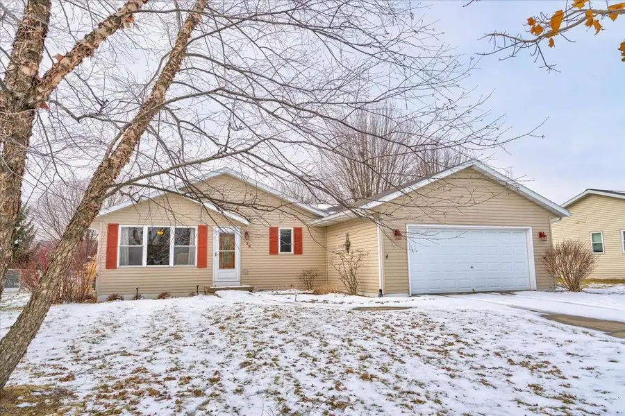 73 Debbie Drive, Evansville, WI 53536 - Image #2
