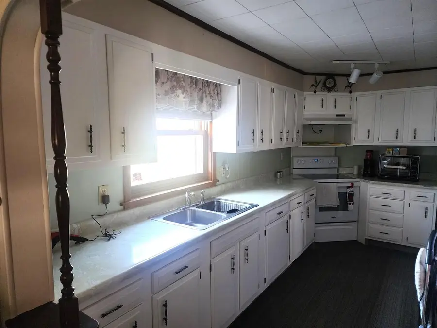 2079 Oak Lane, Cuba City, WI 53807 - Image #2