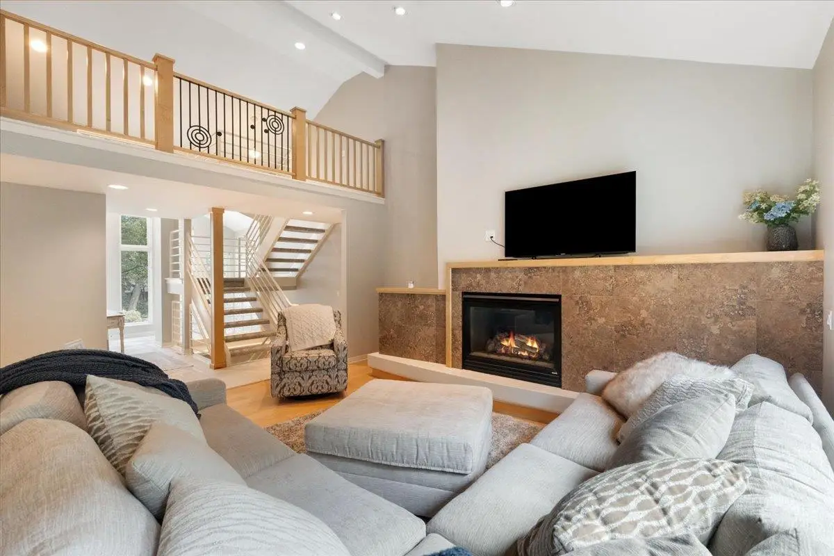 1484 Ravenoaks Trail, Oregon, WI 53575 - Image #1