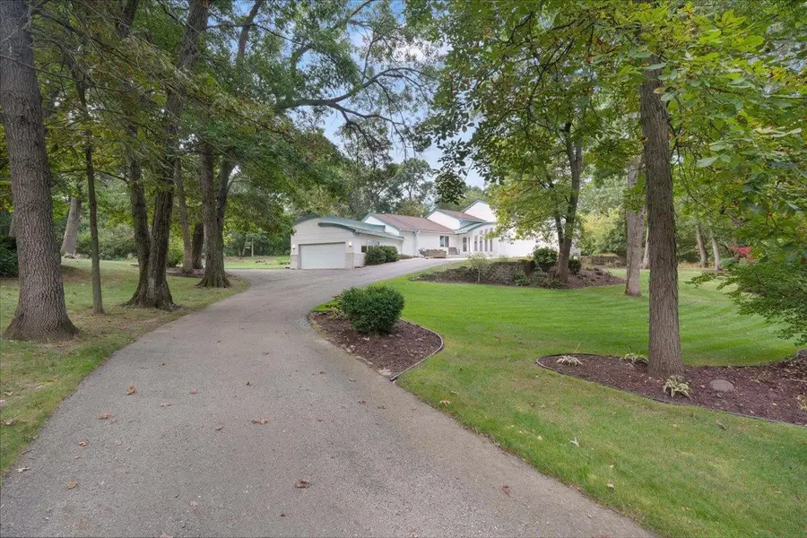 1484 Ravenoaks Trail, Oregon, WI 53575 - Image #3