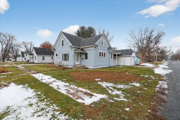 701 E 5th Avenue, Brodhead, WI 53520