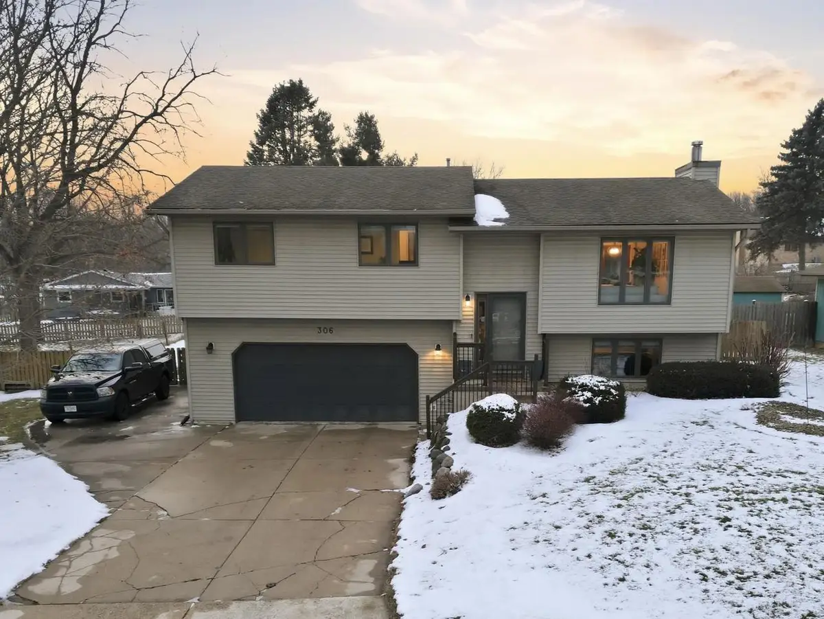 306 N Nine Mound Road, Verona, WI 53593 - Image #1