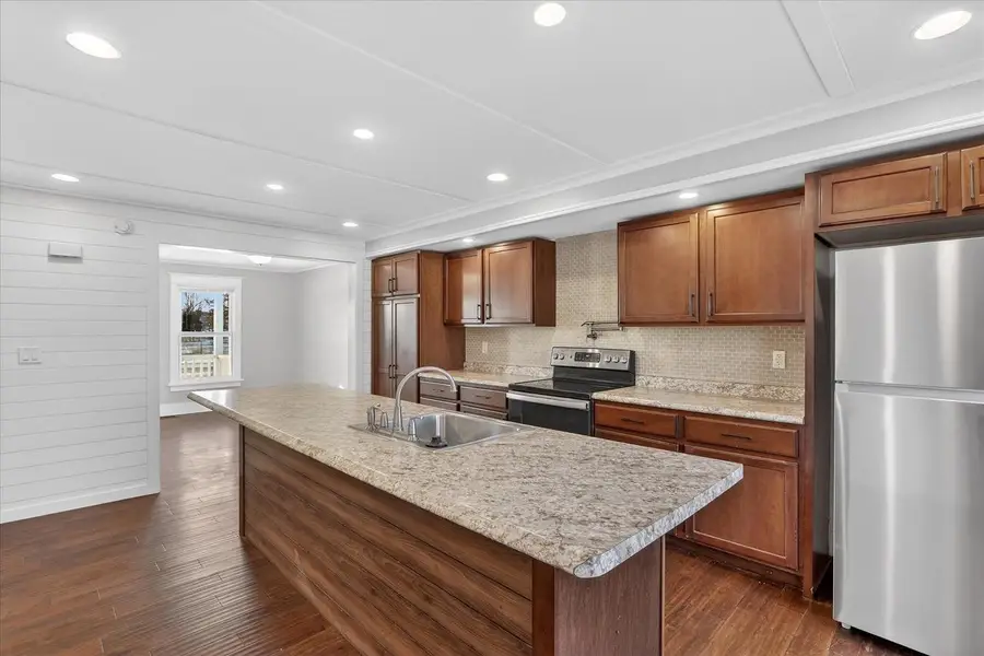 428 W Delavan Drive, Janesville, WI 53546 - Image #3