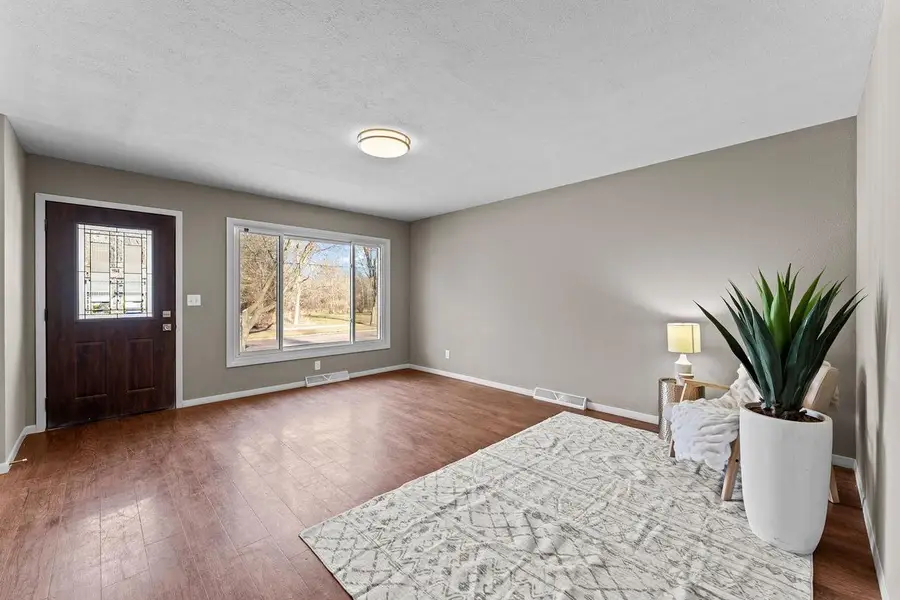 513 W 2nd Street, Reedsburg, WI 53959 - Image #3