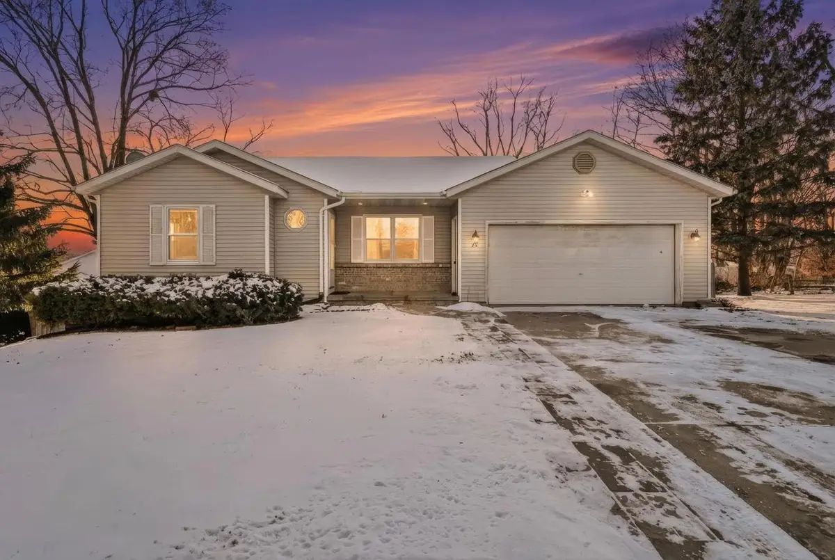 26 GERONIMO Circle, Madison, WI 53713 - Image #1
