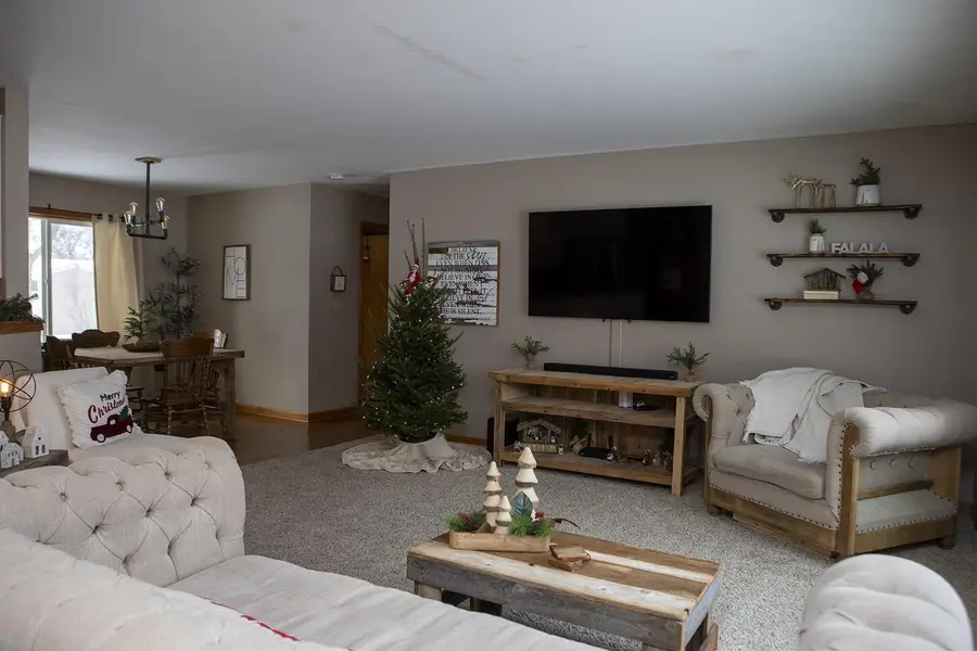 532 S 15th Avenue, West Bend, WI 53095 - Image #2