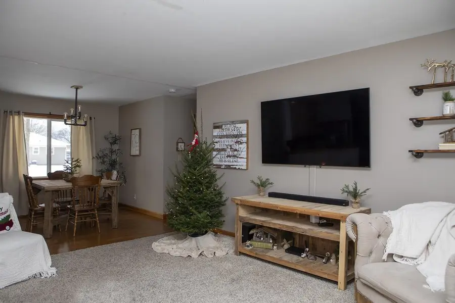 532 S 15th Avenue, West Bend, WI 53095 - Image #3