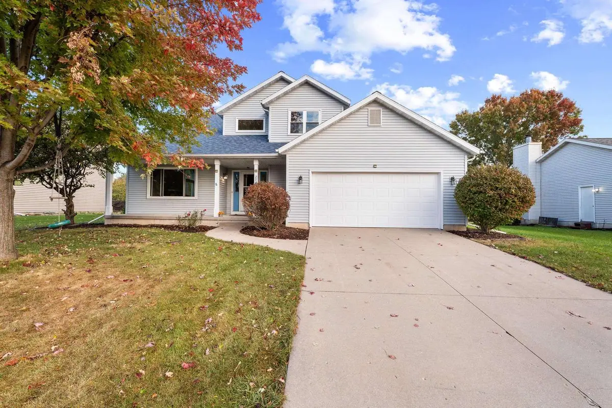 205 E Verleen Avenue, Waunakee, WI 53597 - Image #1