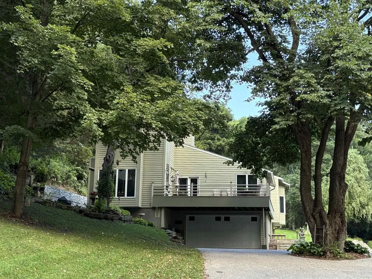 62834 Collins Lane Lane, Prairie Du Chien, WI 53821 - Image #1