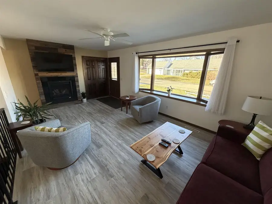 1303 Wexford Drive, Waunakee, WI 53597 - Image #3