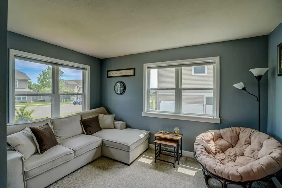 204 S Musket Ridge Drive, Sun Prairie, WI 53590 - Image #2