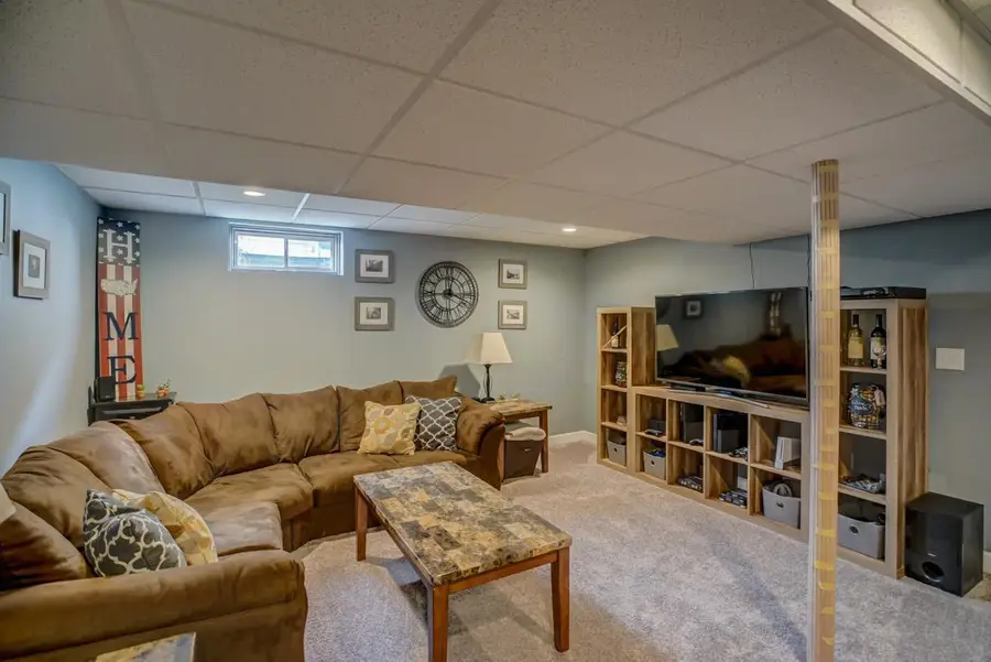 204 S Musket Ridge Drive, Sun Prairie, WI 53590 - Image #3