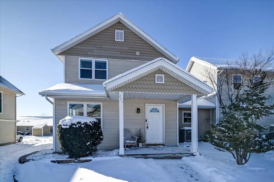 204 S Musket Ridge Road, Sun Prairie, WI 53590 - Image #3