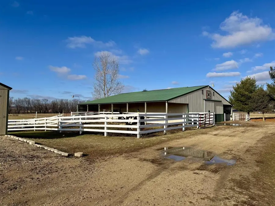 28632 County Hwy BA, Richland Center, WI 53581 - Image #2
