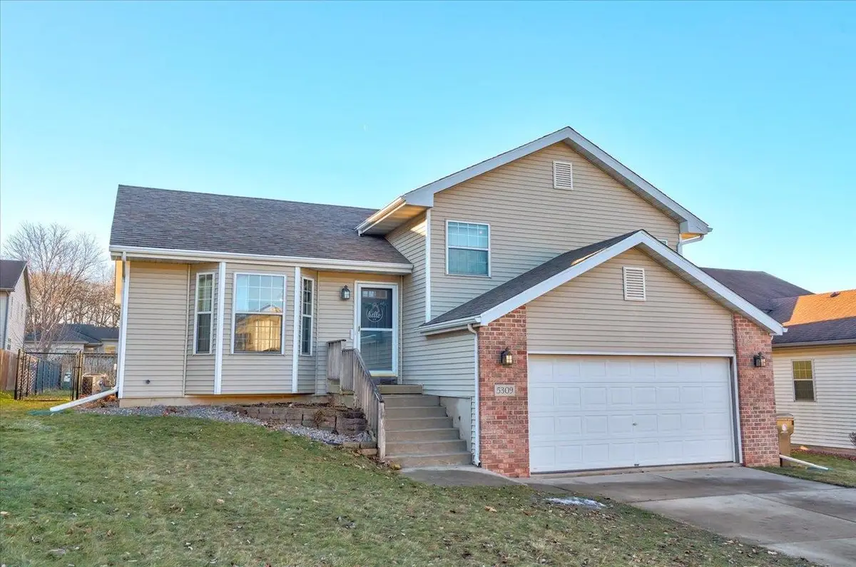 5309 Celebration Parkway, Madison, WI 53718 - Image #1