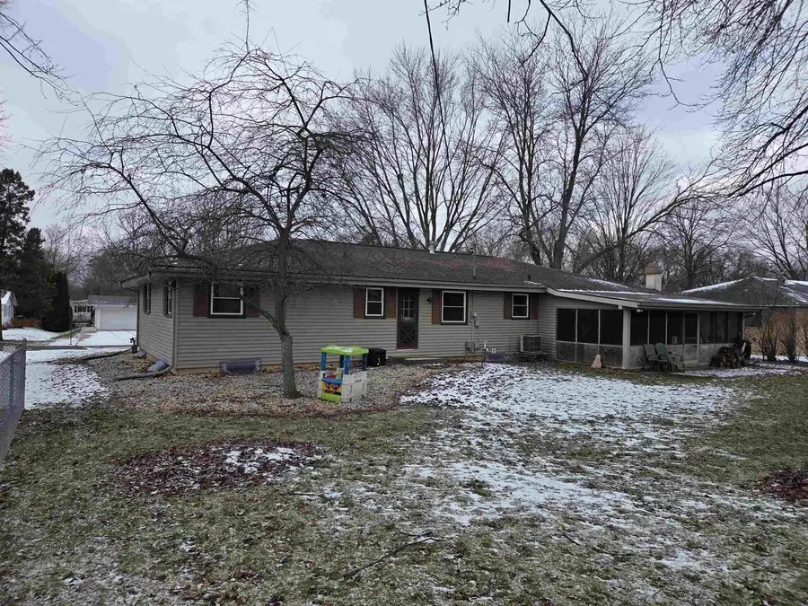 385 S Woodland Drive, Whitewater, WI 53190 - Image #3