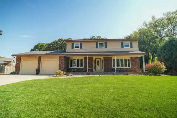 411 Oakland Avenue, Sun Prairie, WI 53590