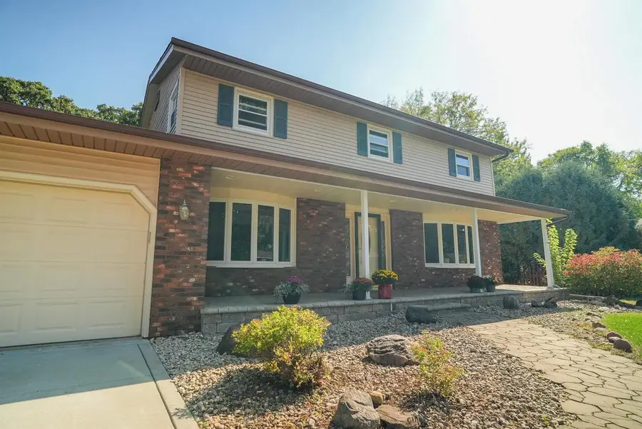 411 Oakland Avenue, Sun Prairie, WI 53590 - #2