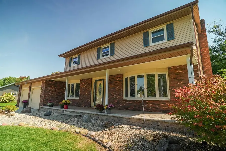 411 Oakland Avenue, Sun Prairie, WI 53590 - #3