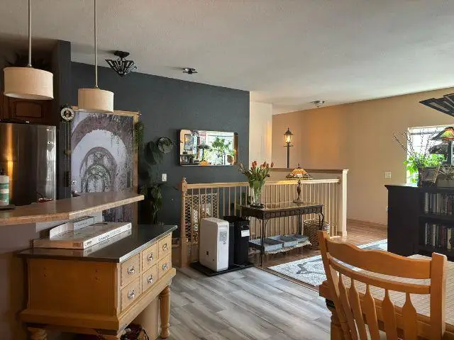 702 Clardell Drive, Sun Prairie, WI 53590 - Image #2