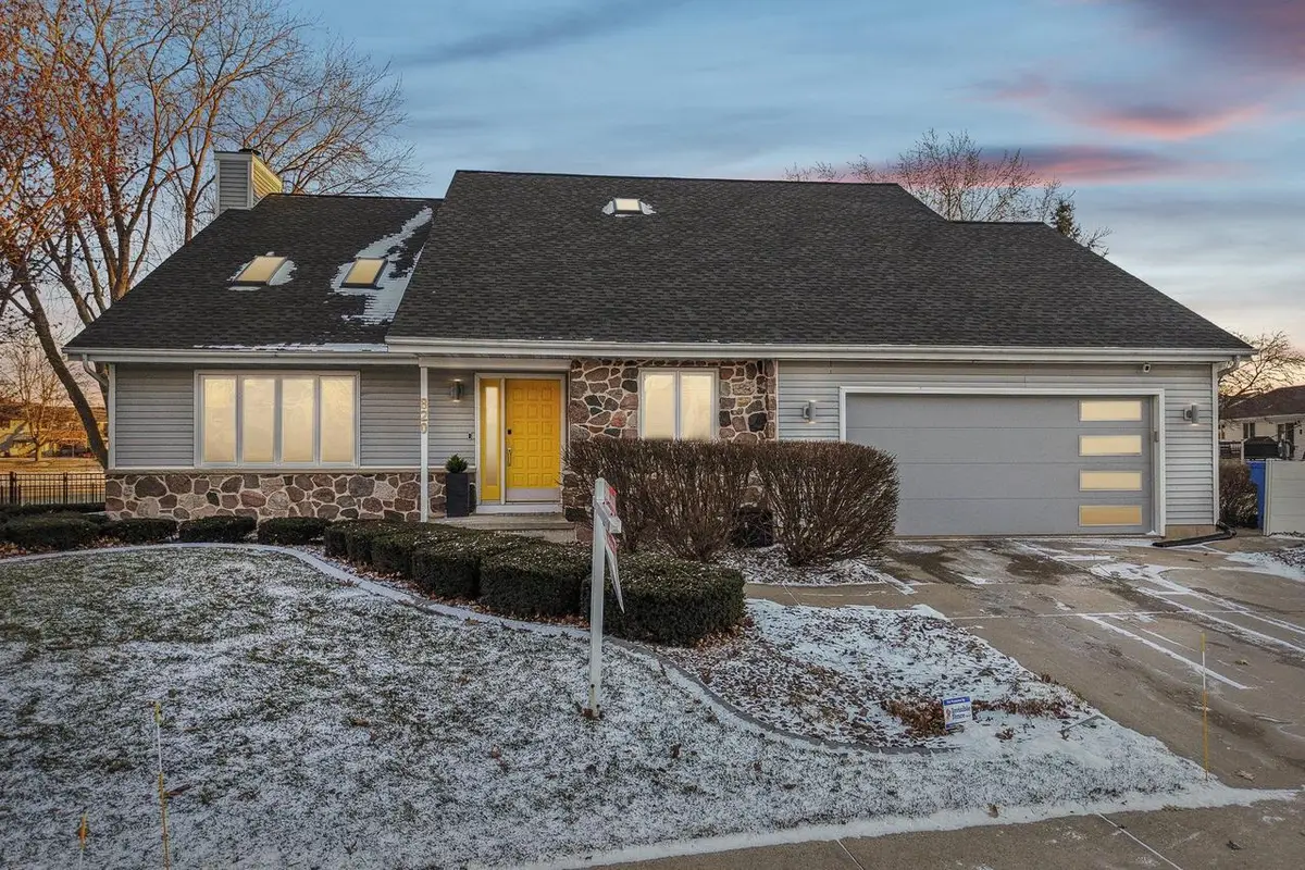 820 Spahn Drive, Waunakee, WI 53597 - Image #1