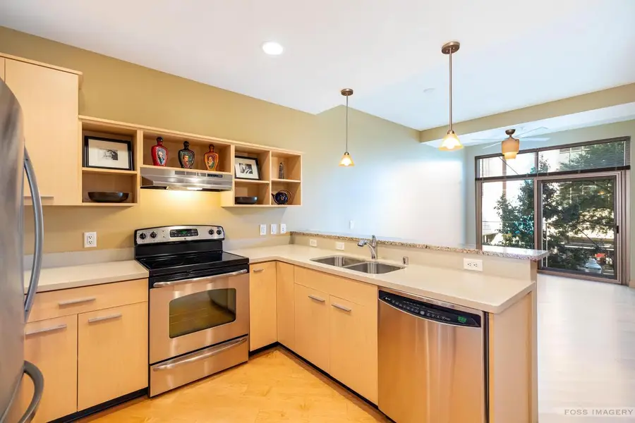 309 W Washington Avenue #209, Madison, WI 53703 - Image #3