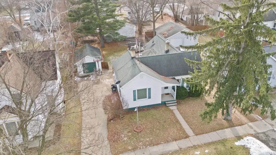 218 W Emmett Street, Portage, WI 53901 - Image #2
