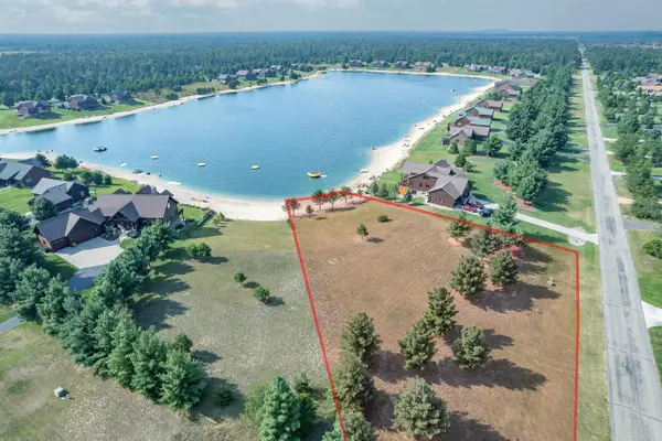 N8049 15th Avenue, New Lisbon, WI 53950