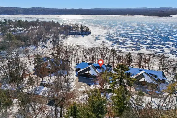 1140 S Gillette Drive #5, Wisconsin Dells, WI 53965