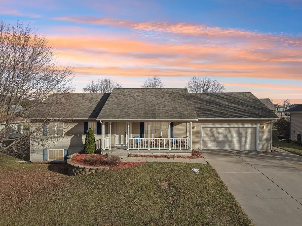 724 Eastridge Drive, Reedsburg, WI 53959 - Image #1