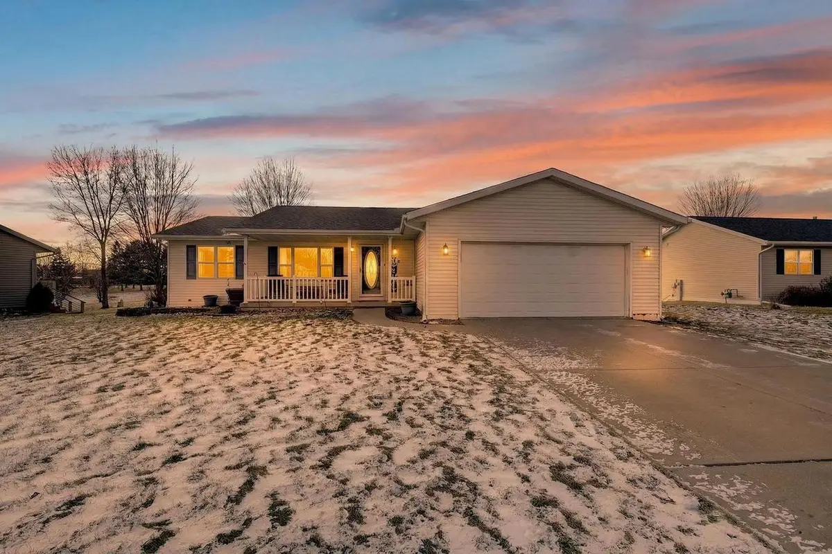 339 2nd Street, Brooklyn, WI 53521 - Image #1