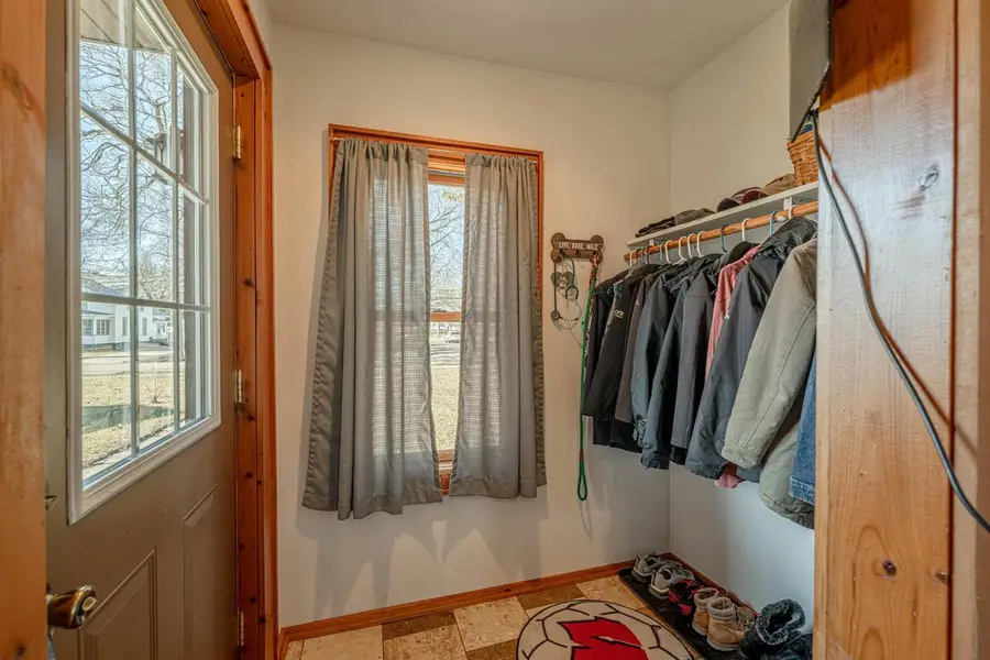 322 S Madison Street, Evansville, WI 53536 - Image #3