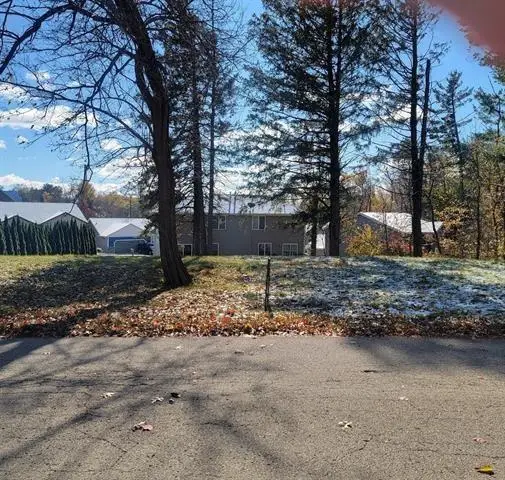 Lot 2 Perry Drive, Platteville, WI 53818