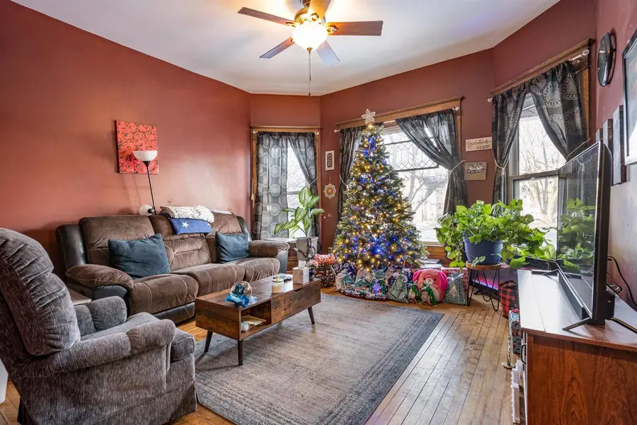 712 E Main Street, Reedsburg, WI 53959 - Image #2