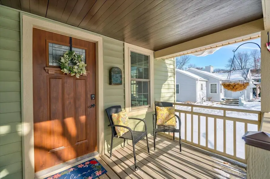 307 W 3rd Street, Waunakee, WI 53597 - Image #2