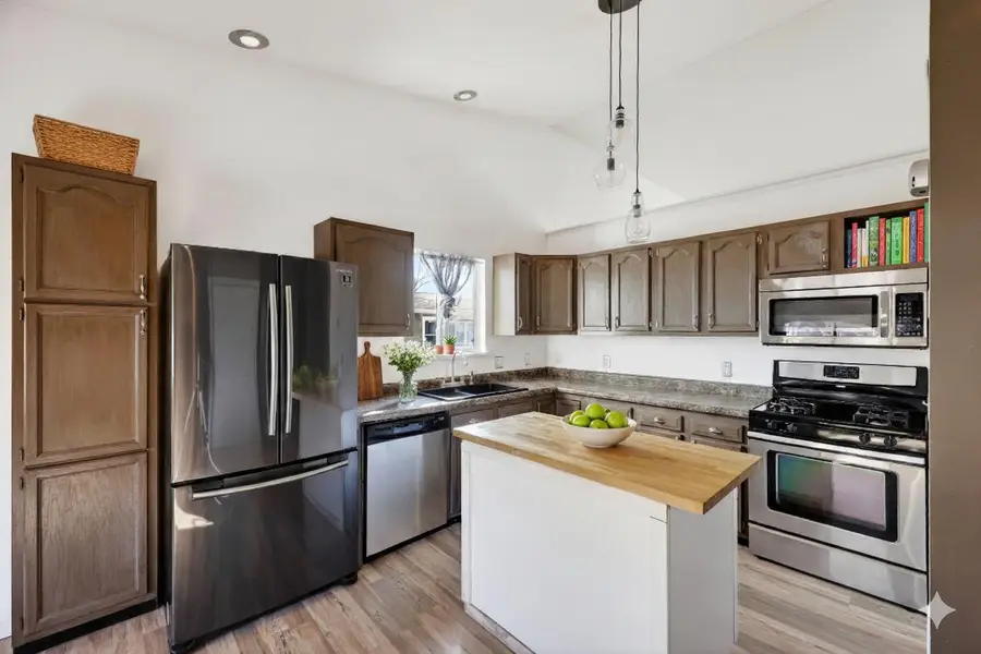 636 Grant Street, Fort Atkinson, WI 53538 - #3