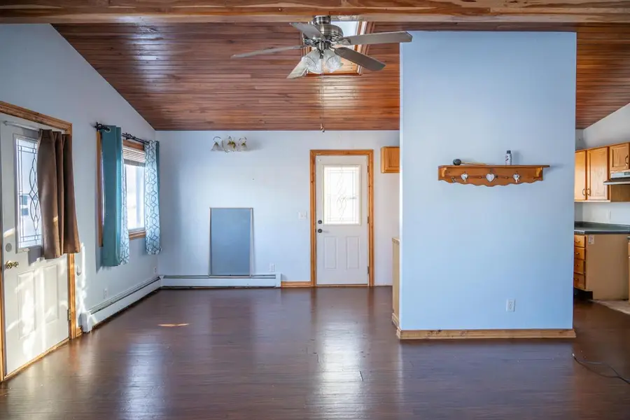 410 N Kilbourn Avenue, Tomah, WI 54660 - Image #2