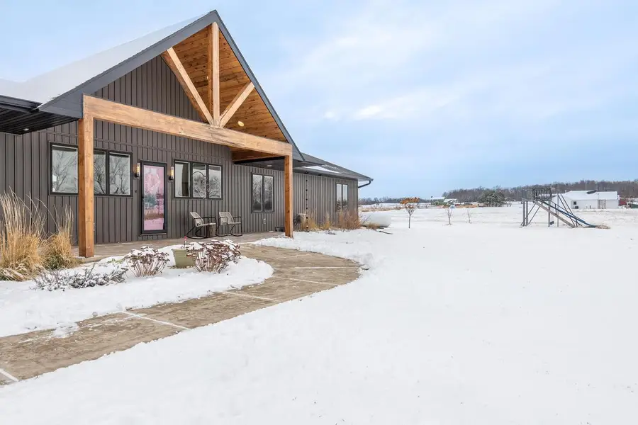 5280 OReilly Road, Omro, WI 54963 - Image #3