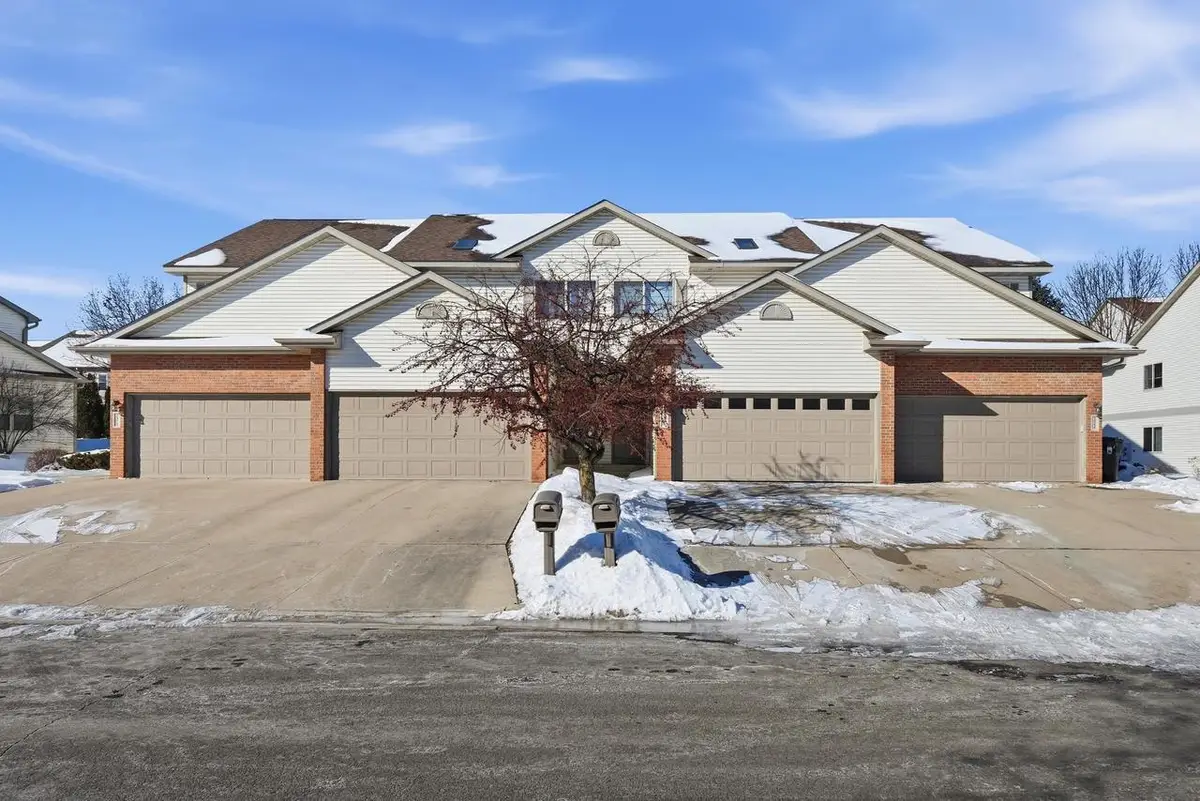 2964 Kentville Drive, Sun Prairie, WI 53590 - #1