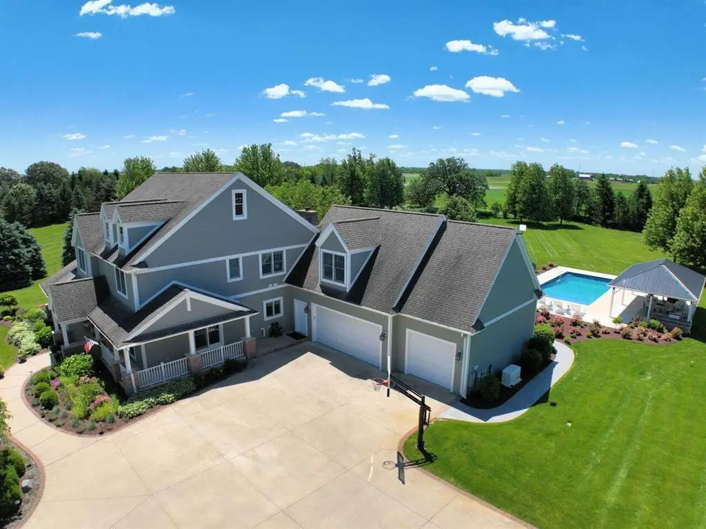5021 Sherwood Court, Burlington, WI 53105 - #1