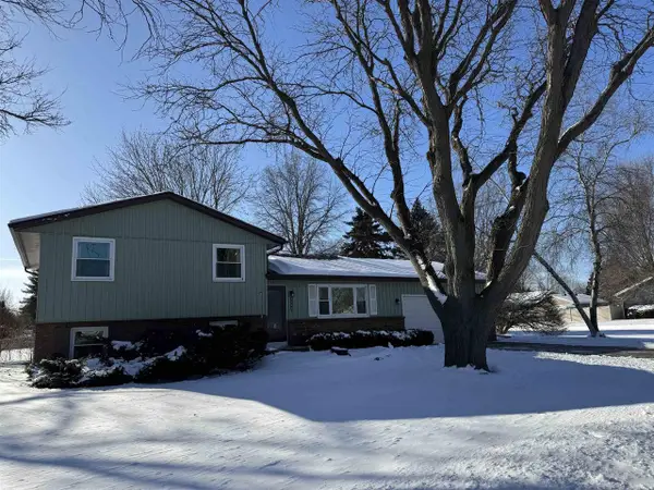 3506 Greenwood Drive, Janesville, WI 53546