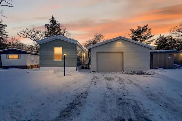 96 Falling Creek Circle #96, Janesville, WI 53548