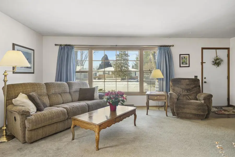 125 Cameo Lane, Madison, WI 53714 - Image #2